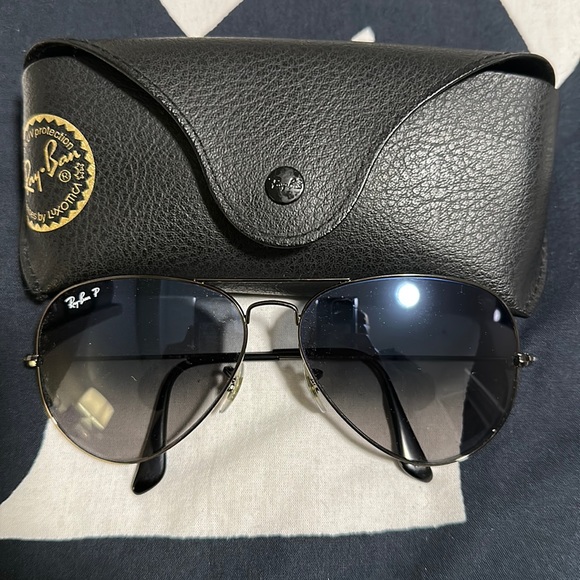 Ray Ban Metal Polarized Large Aviator Sunglasses - Picture 1 of 5